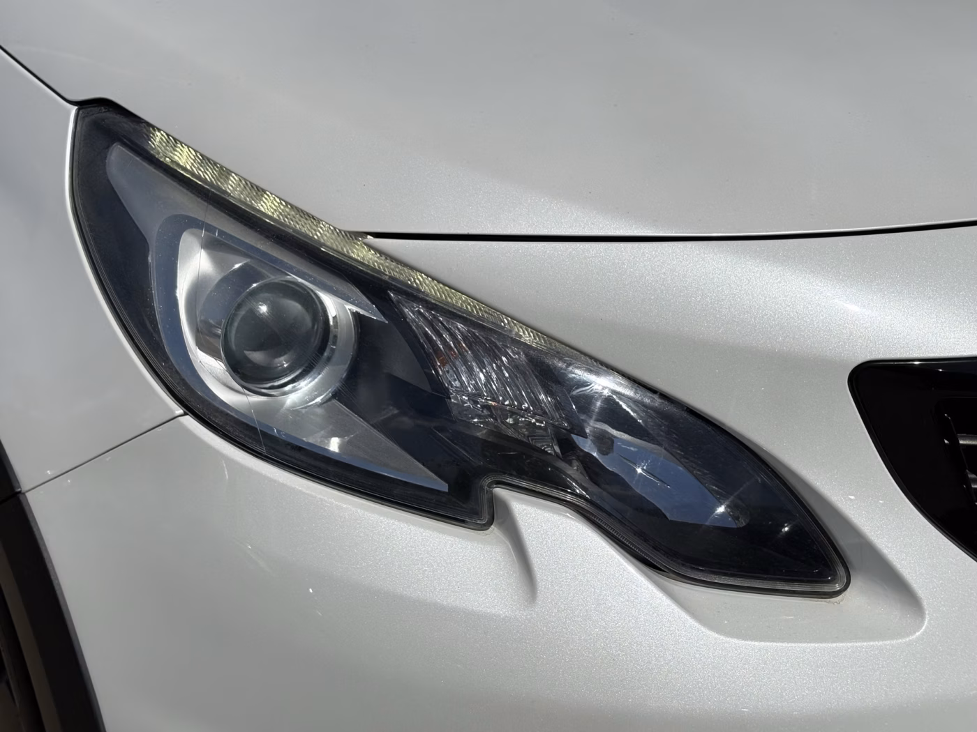 Peugeot 2008 фото 5
