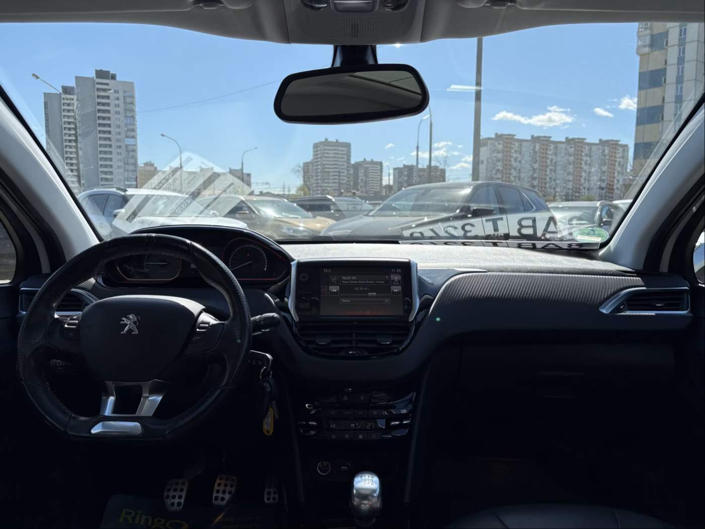Peugeot 2008 фото 16