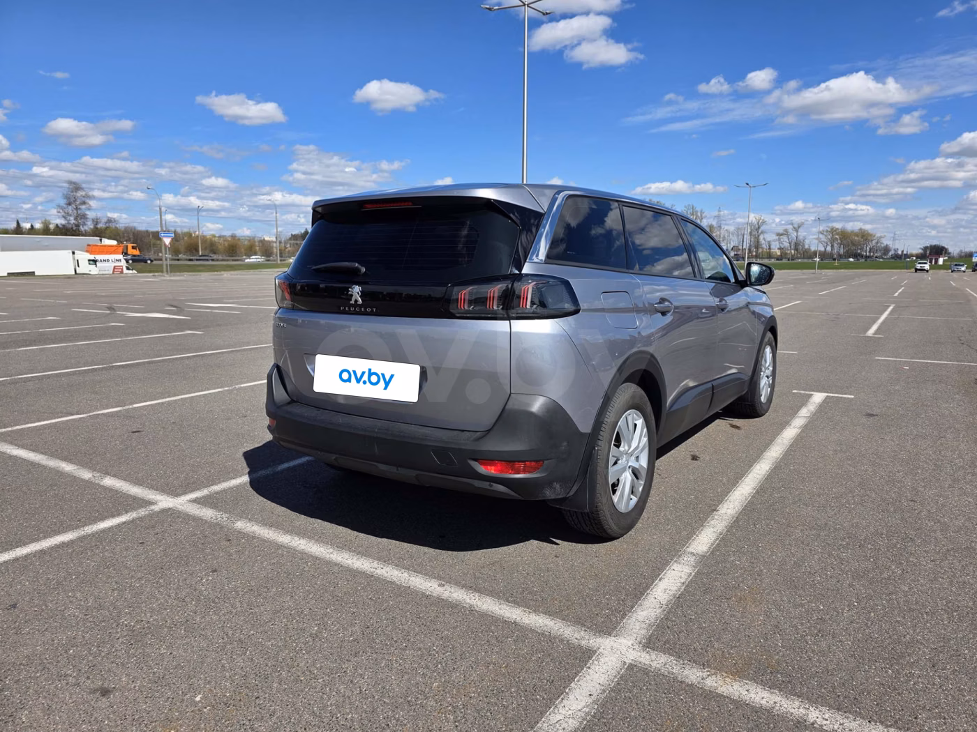 Peugeot 5008 фото 8