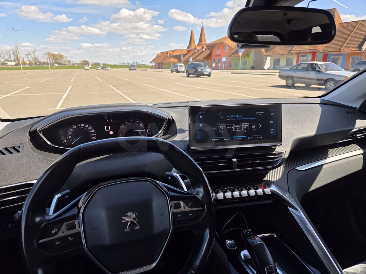 Peugeot 5008 фото 12