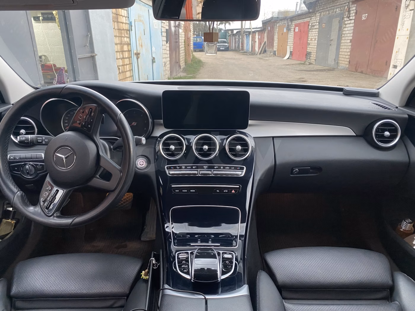 Mercedes-Benz C-Класс фото 15