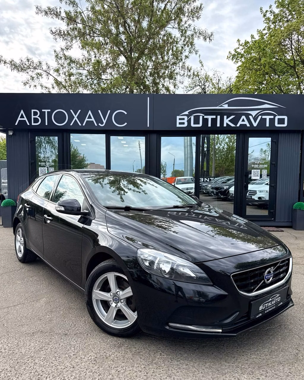Volvo V40