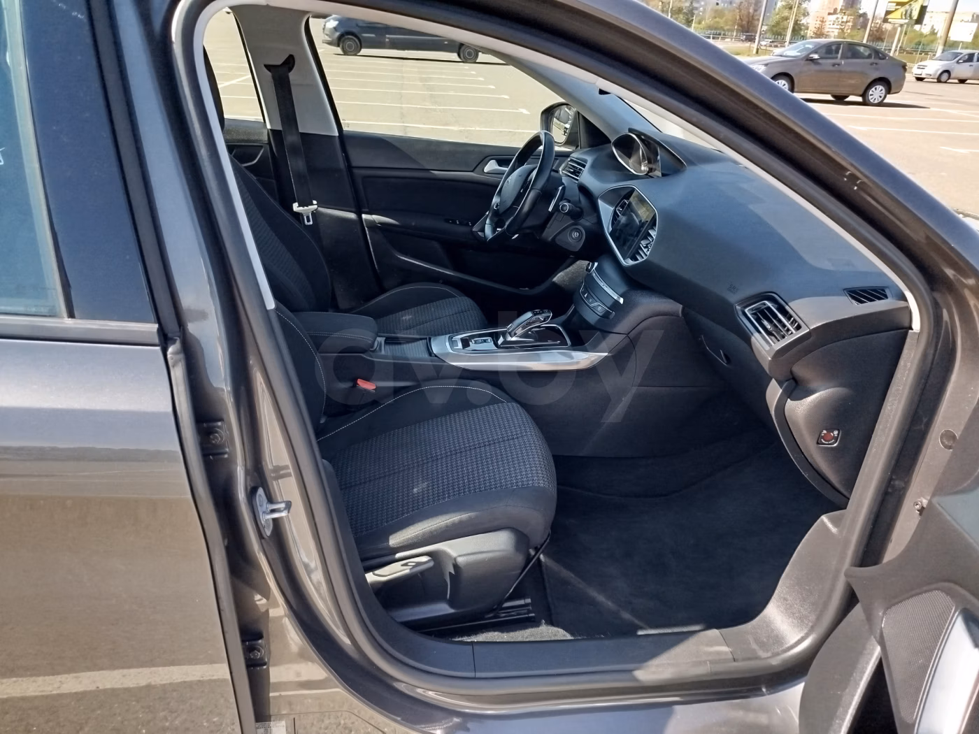 Peugeot 308 фото 13