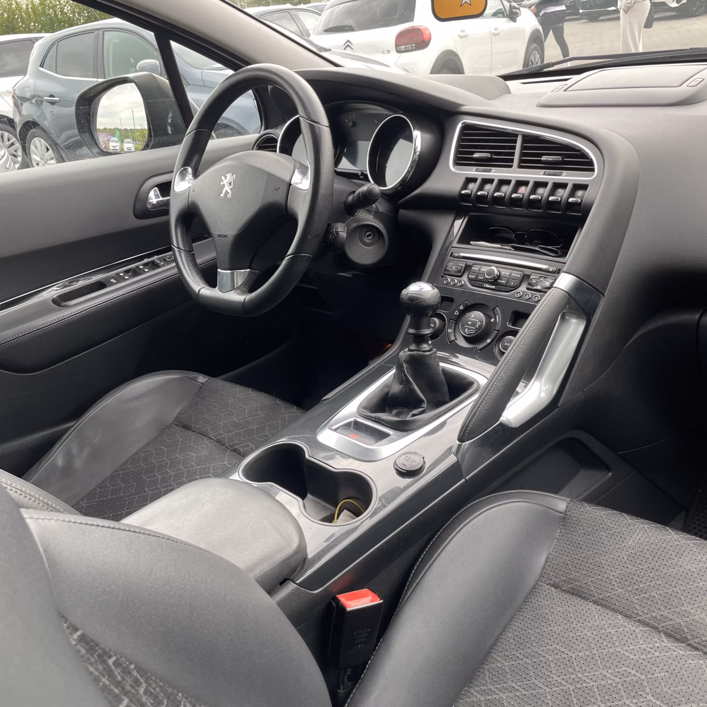 Peugeot 3008 фото 22