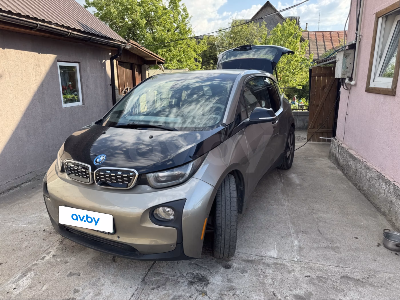 BMW i3