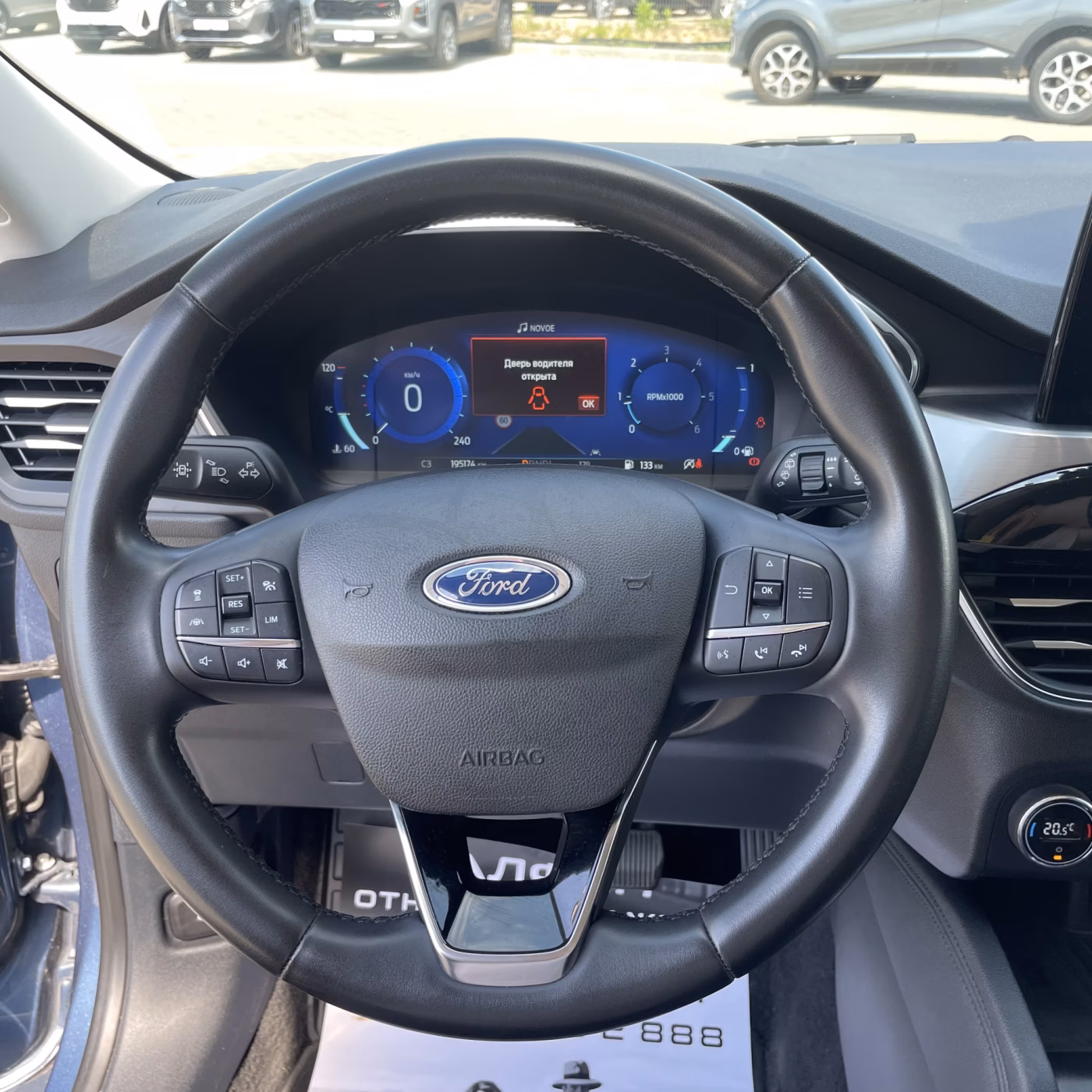 Ford Kuga фото 17