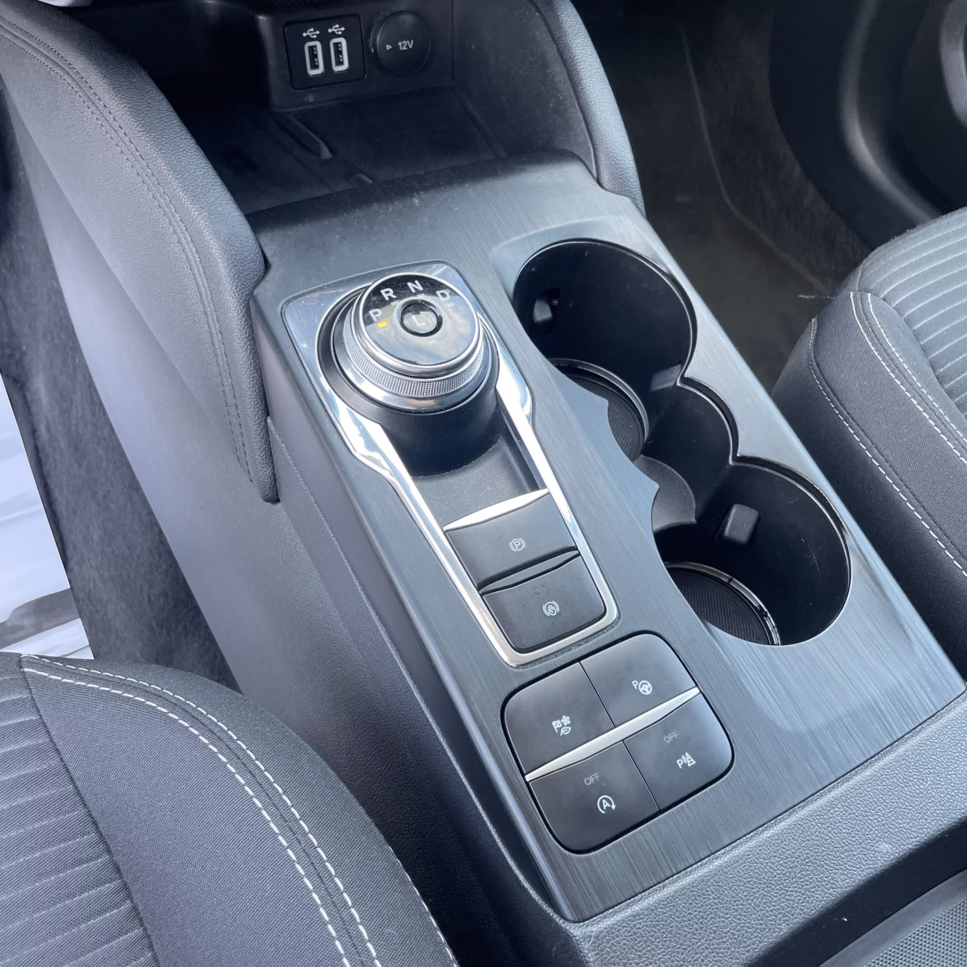 Ford Kuga фото 22