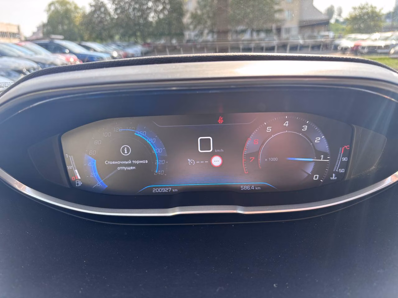 Peugeot 5008 фото 10