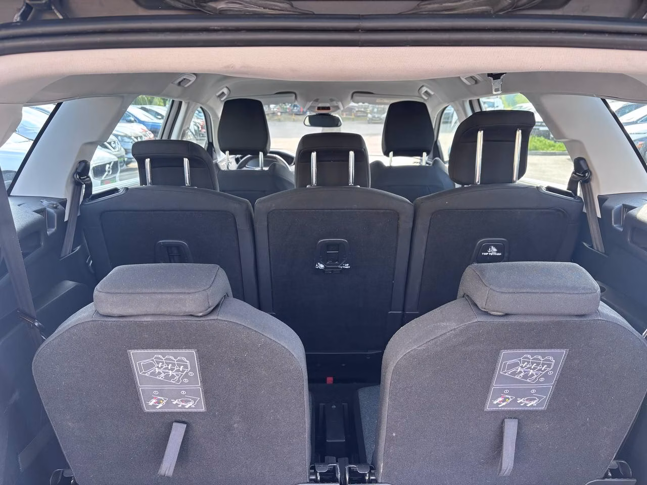 Peugeot 5008 фото 16