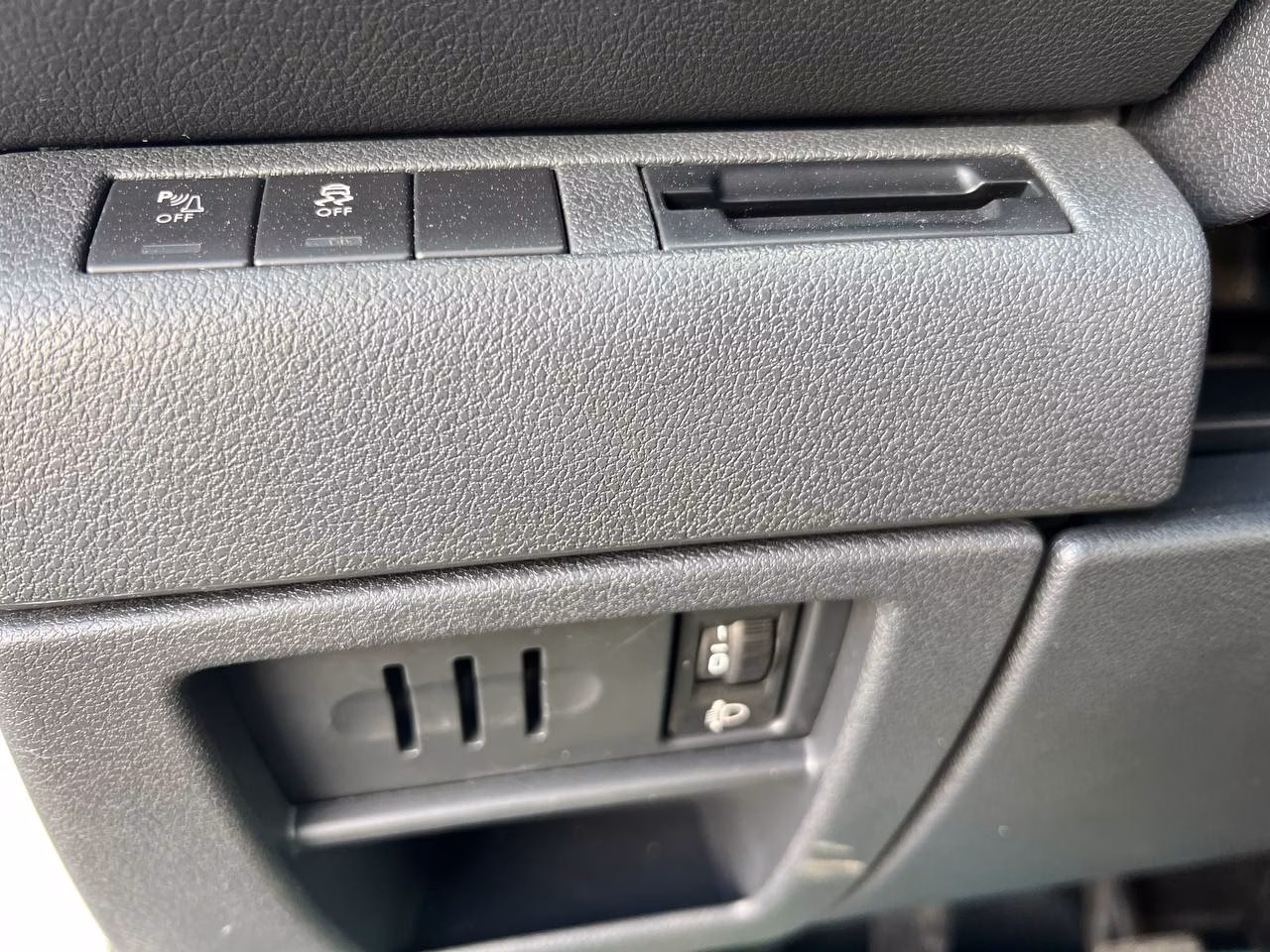 Peugeot 5008 фото 25