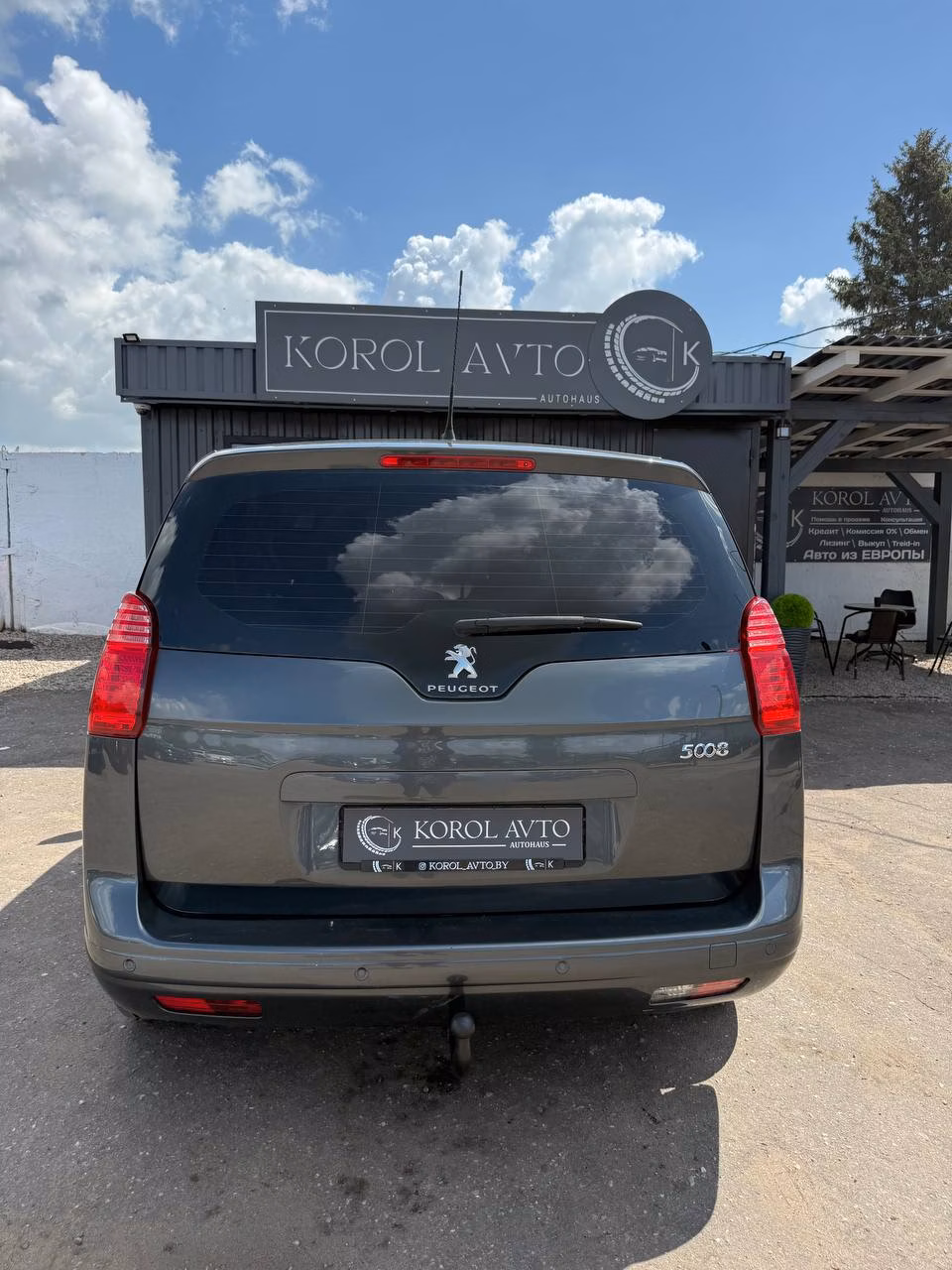 Peugeot 5008 фото 10
