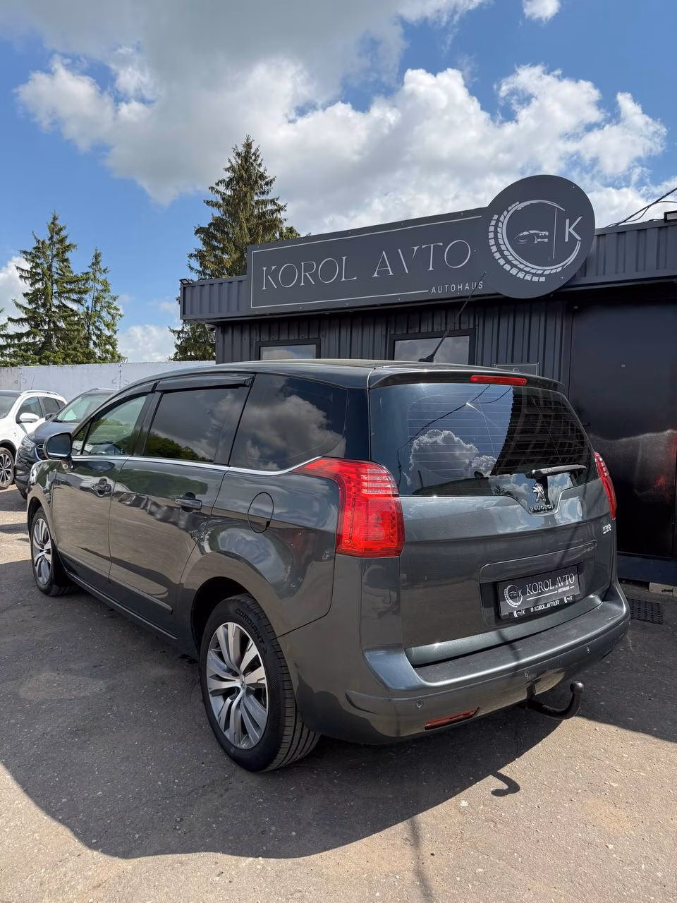 Peugeot 5008 фото 6