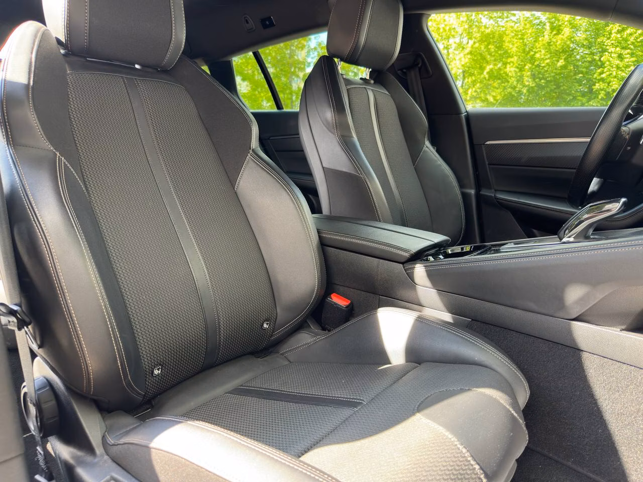 Peugeot 508 фото 10