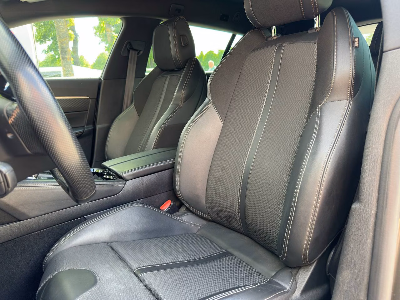 Peugeot 508 фото 7
