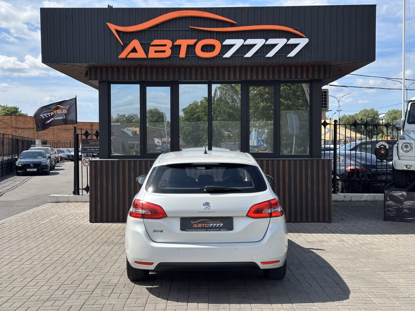 Peugeot 308 фото 3