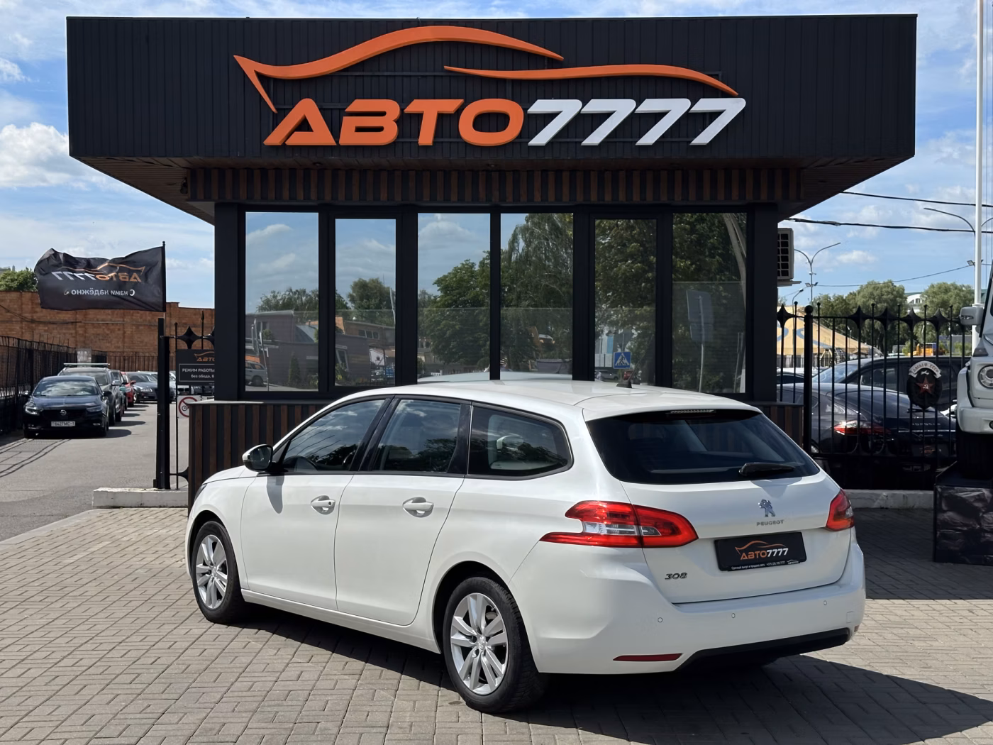 Peugeot 308 фото 4