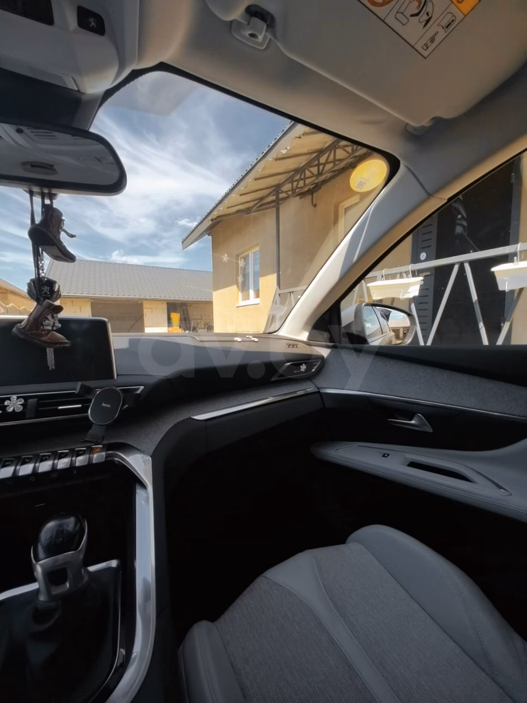 Peugeot 5008 фото 13