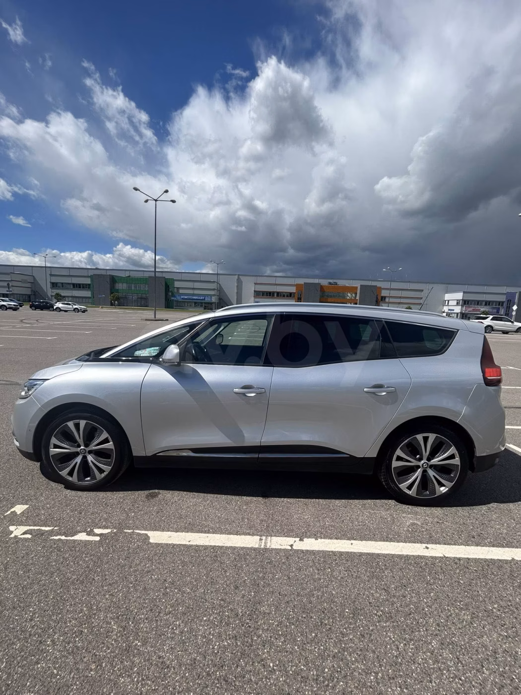 Renault Grand Scenic фото 8