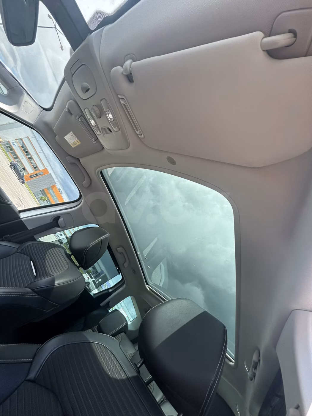 Renault Grand Scenic фото 11