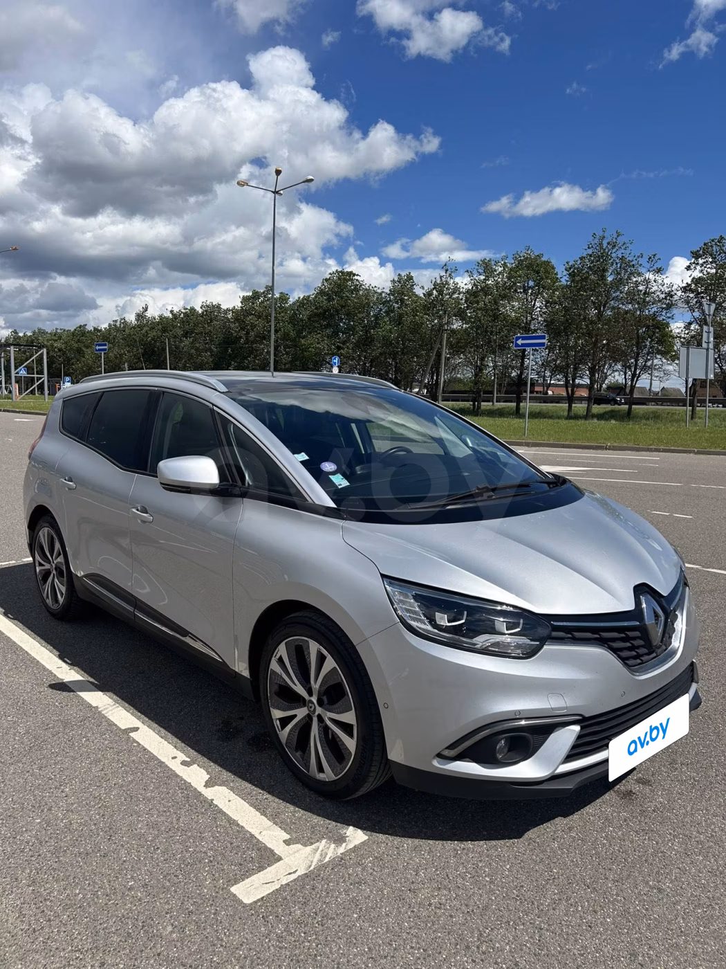 Renault Grand Scenic фото 2