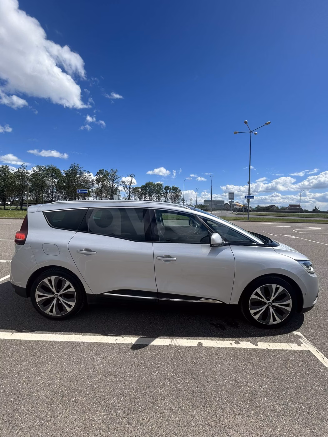 Renault Grand Scenic фото 4
