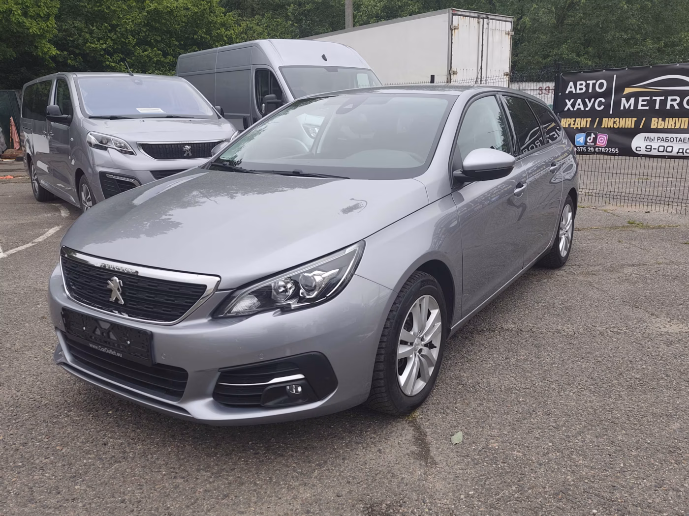 Peugeot 308 фото 3