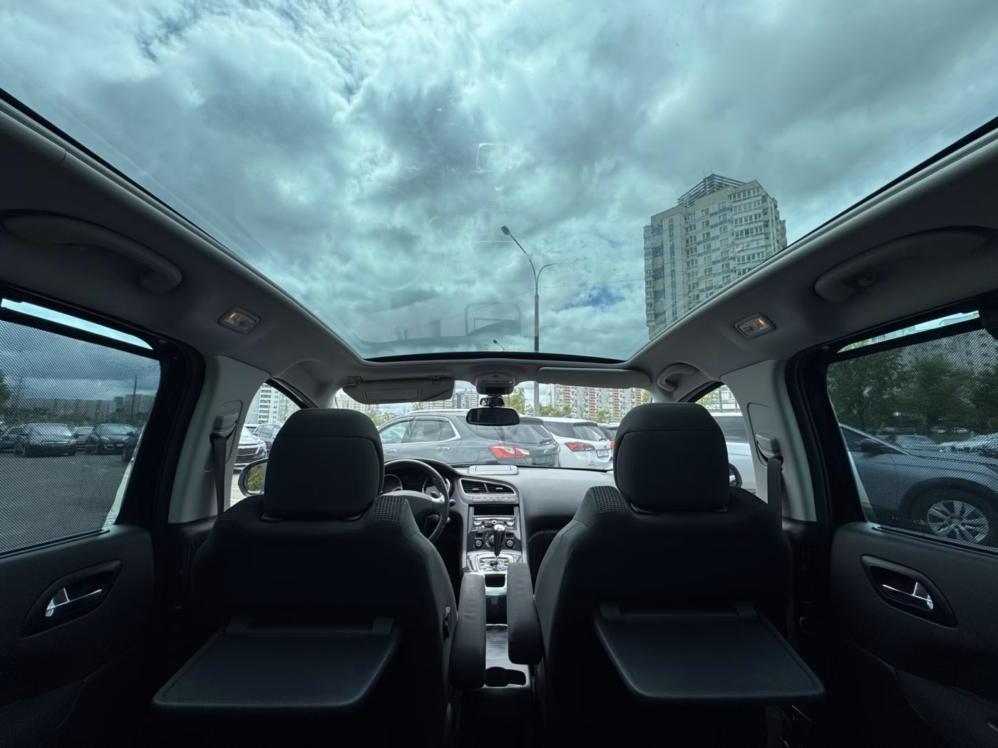 Peugeot 5008 фото 25