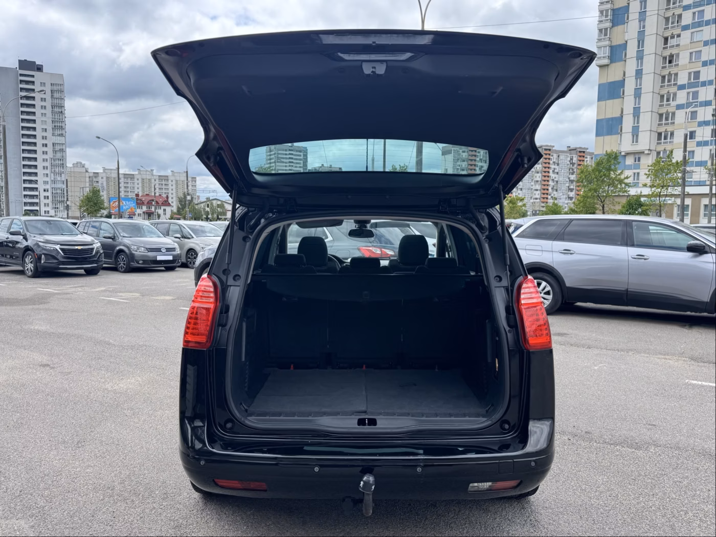 Peugeot 5008 фото 14