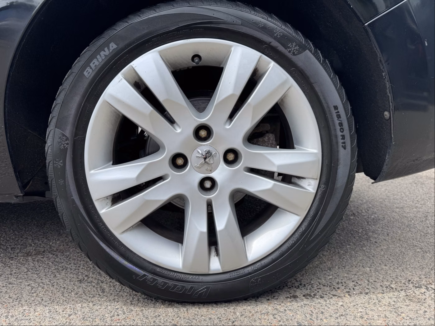 Peugeot 5008 фото 26