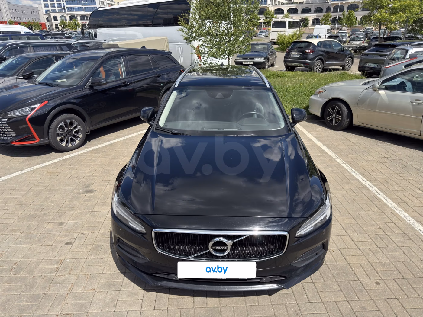 Volvo V90