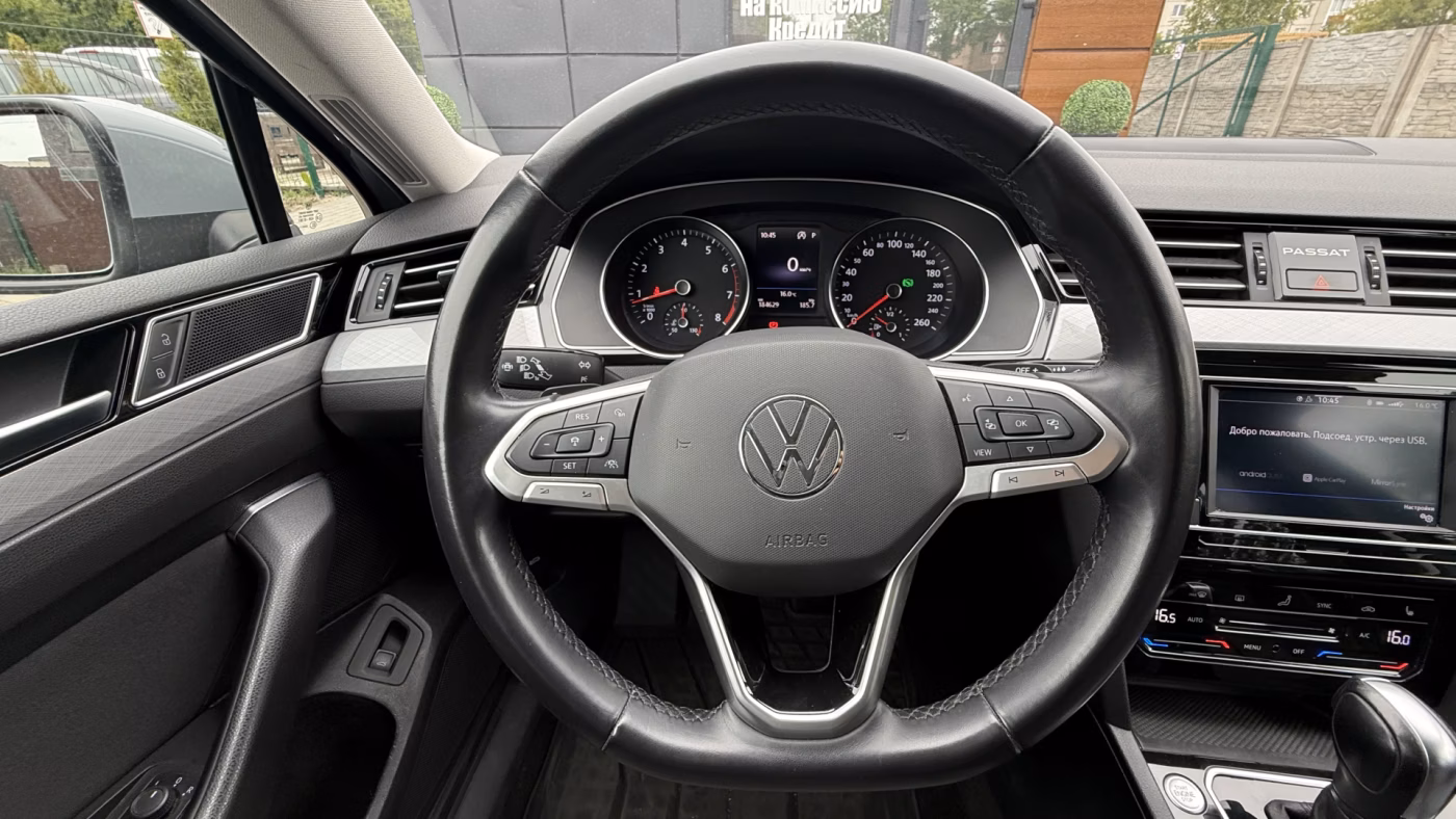 Volkswagen Passat фото 16
