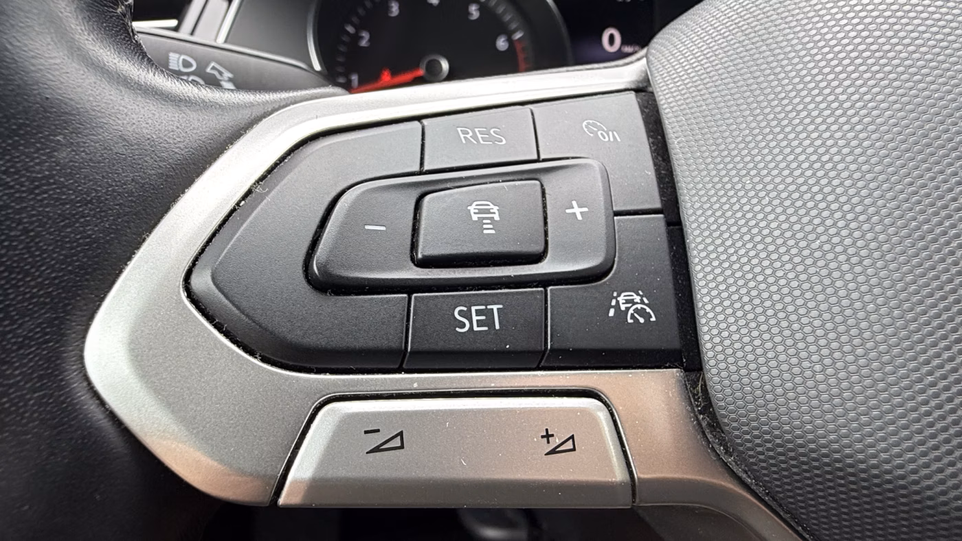 Volkswagen Passat фото 19