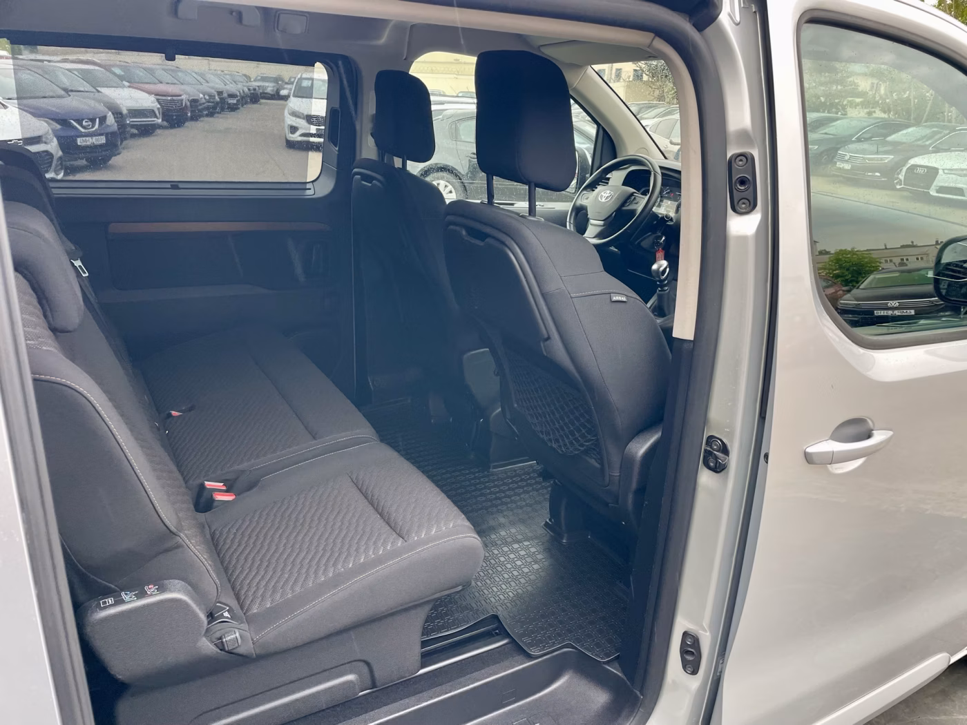 Toyota ProAce Verso фото 19