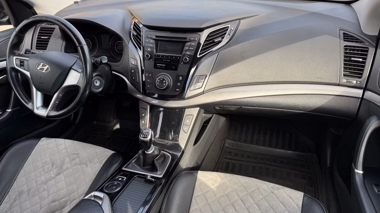 Hyundai i40 фото 10