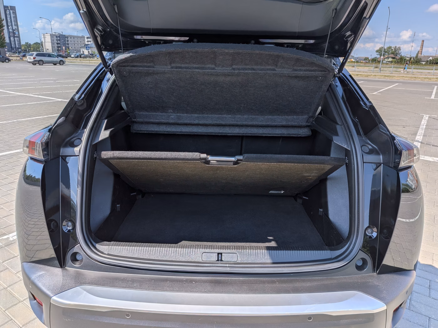 Peugeot 2008 фото 8