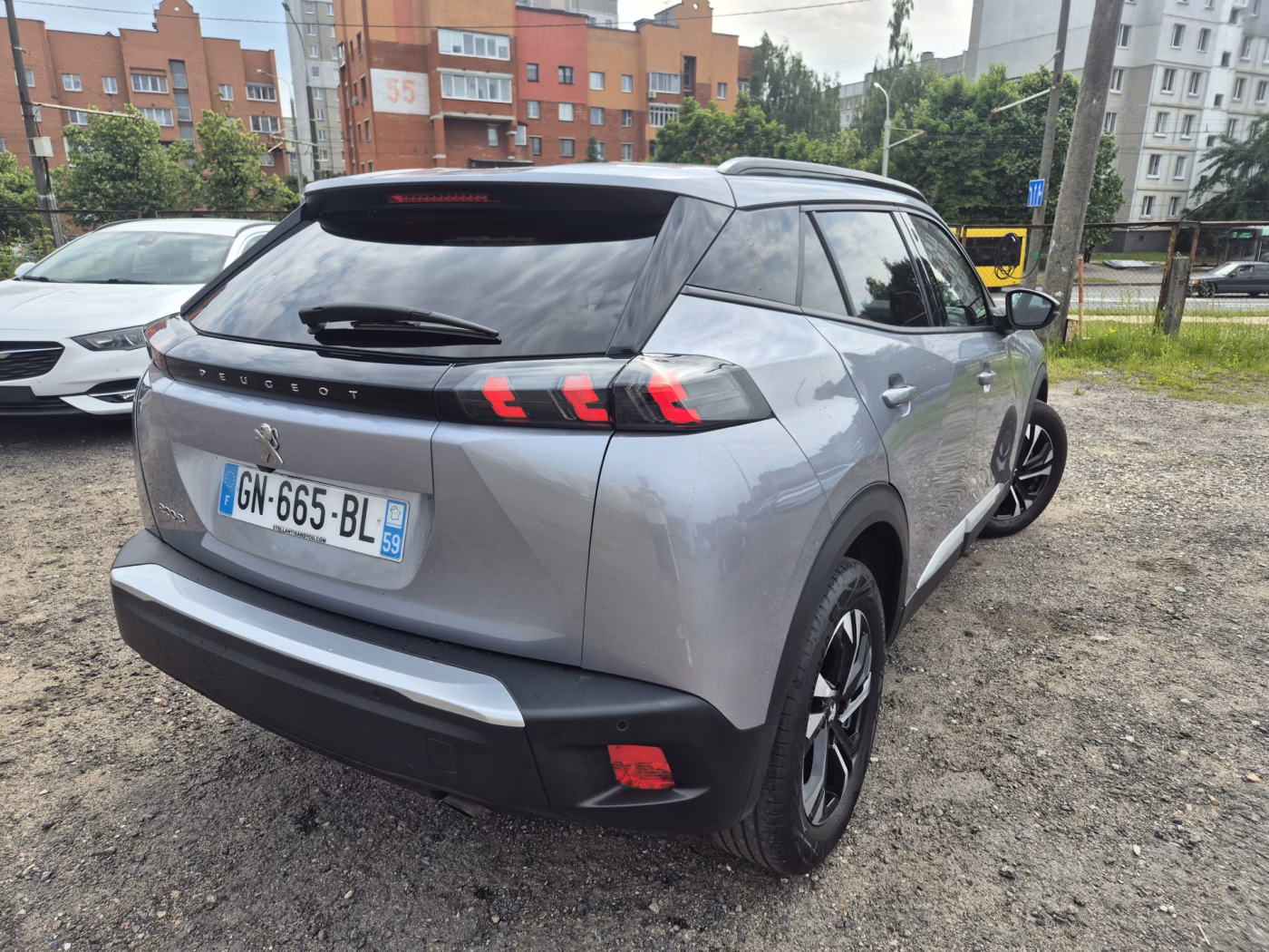 Peugeot 2008 фото 4