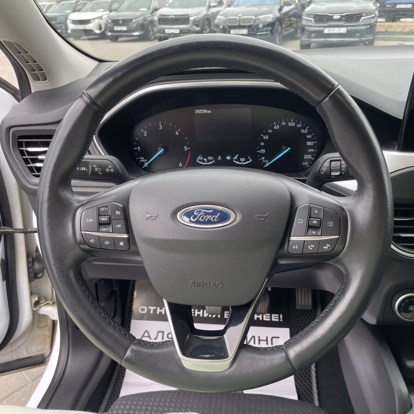 Ford Focus фото 13