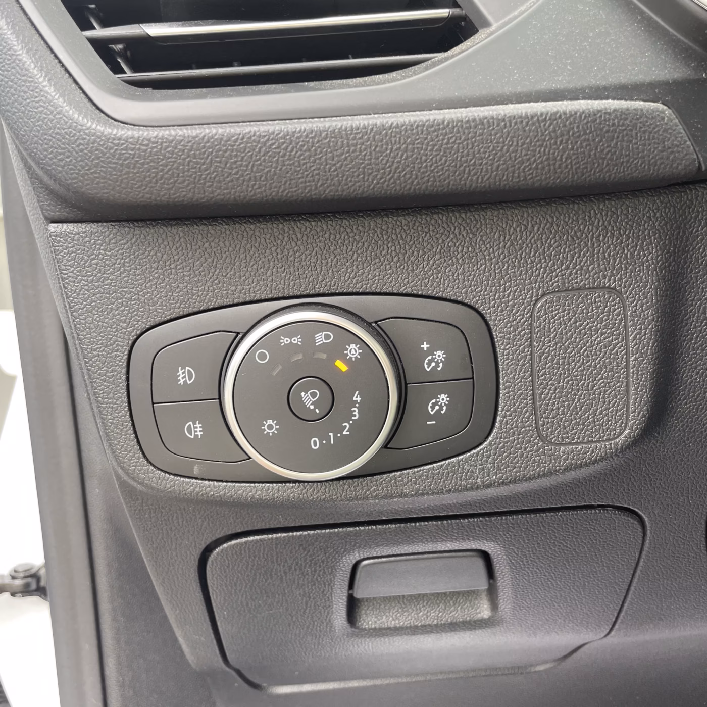 Ford Focus фото 11