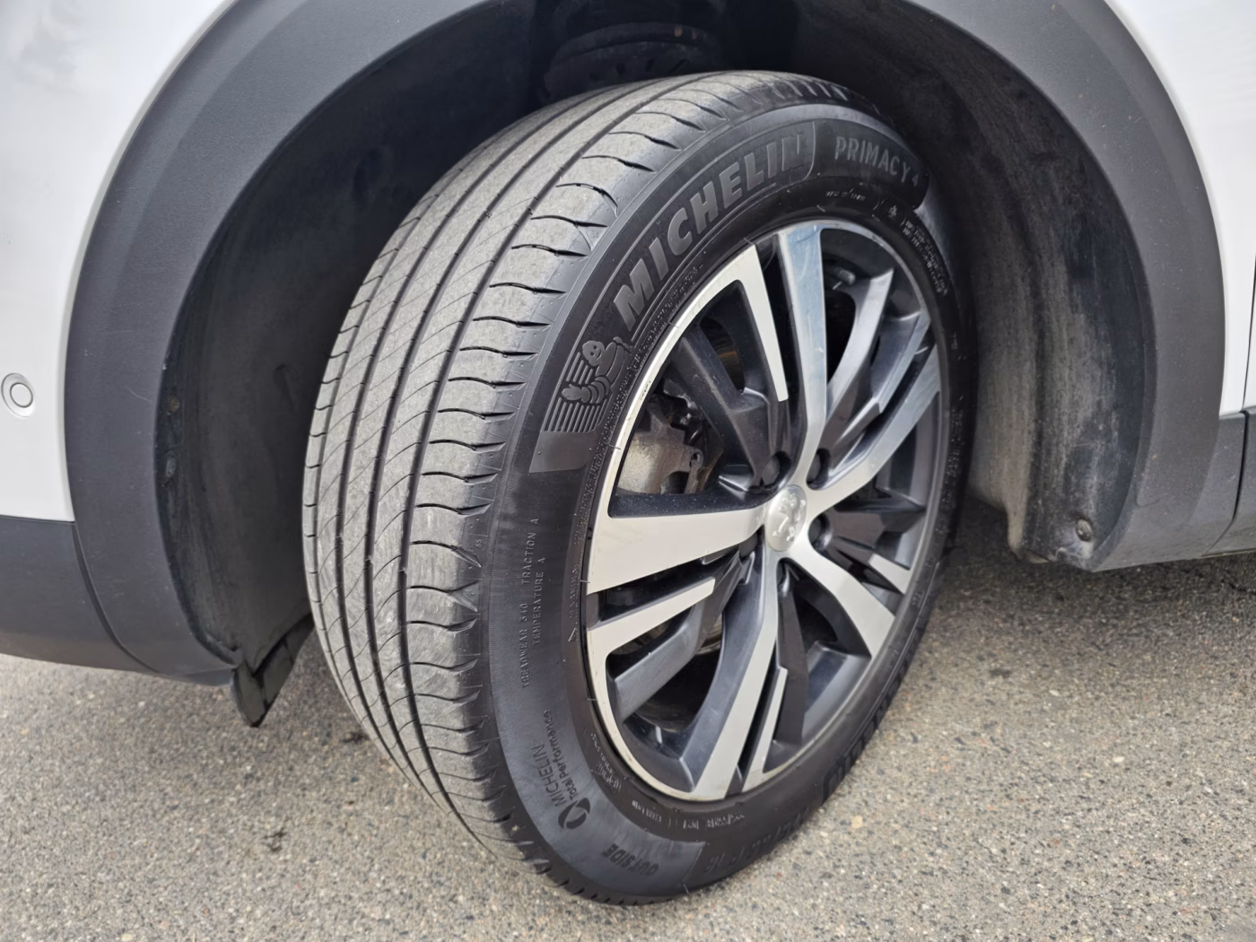 Peugeot 3008 фото 9