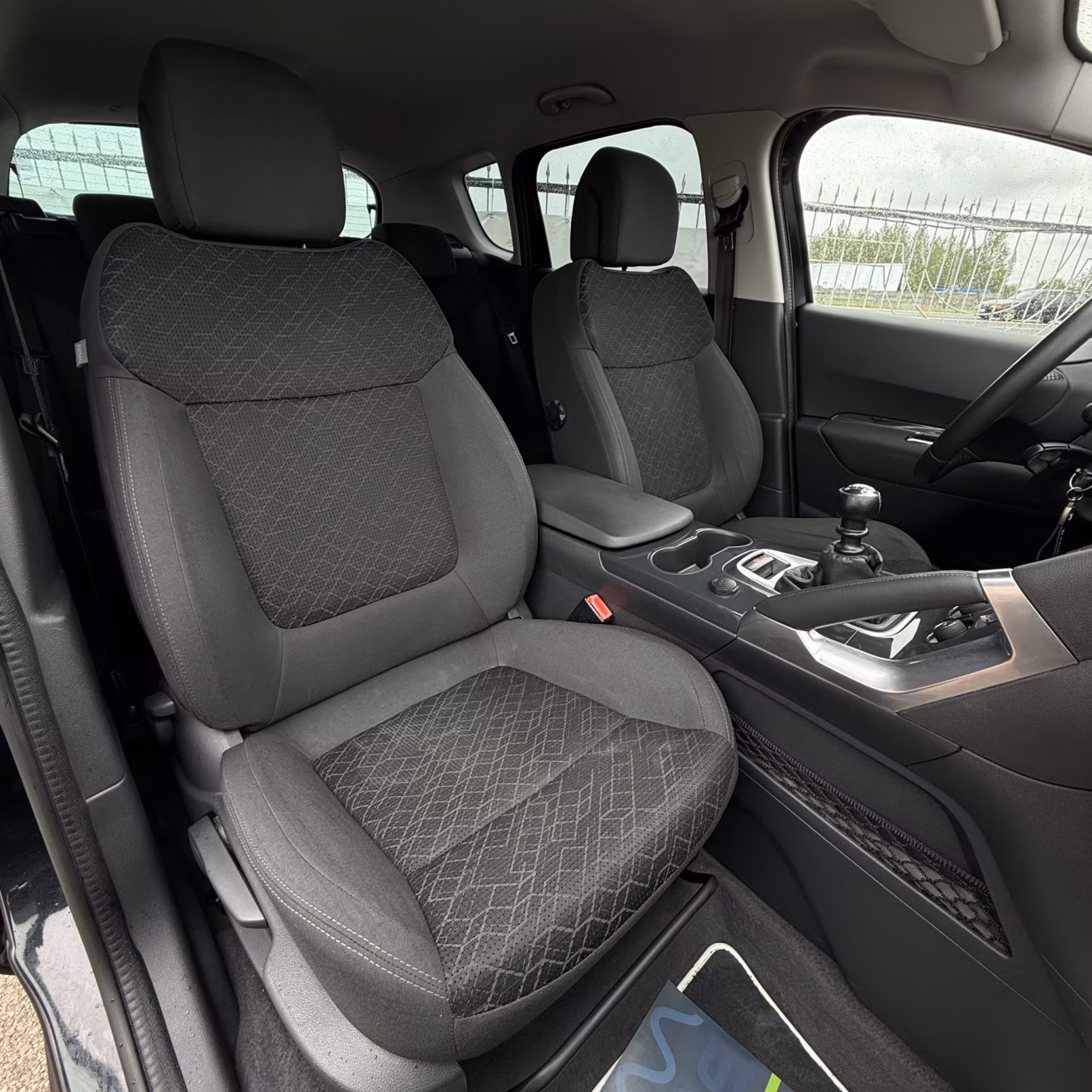 Peugeot 3008 фото 11
