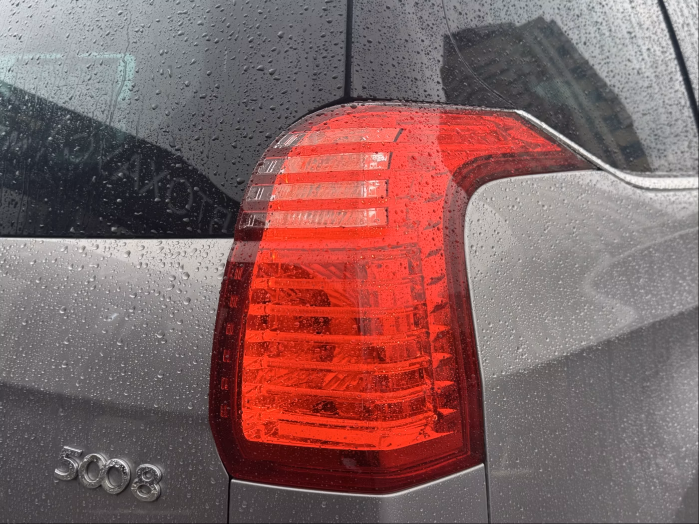 Peugeot 5008 фото 23