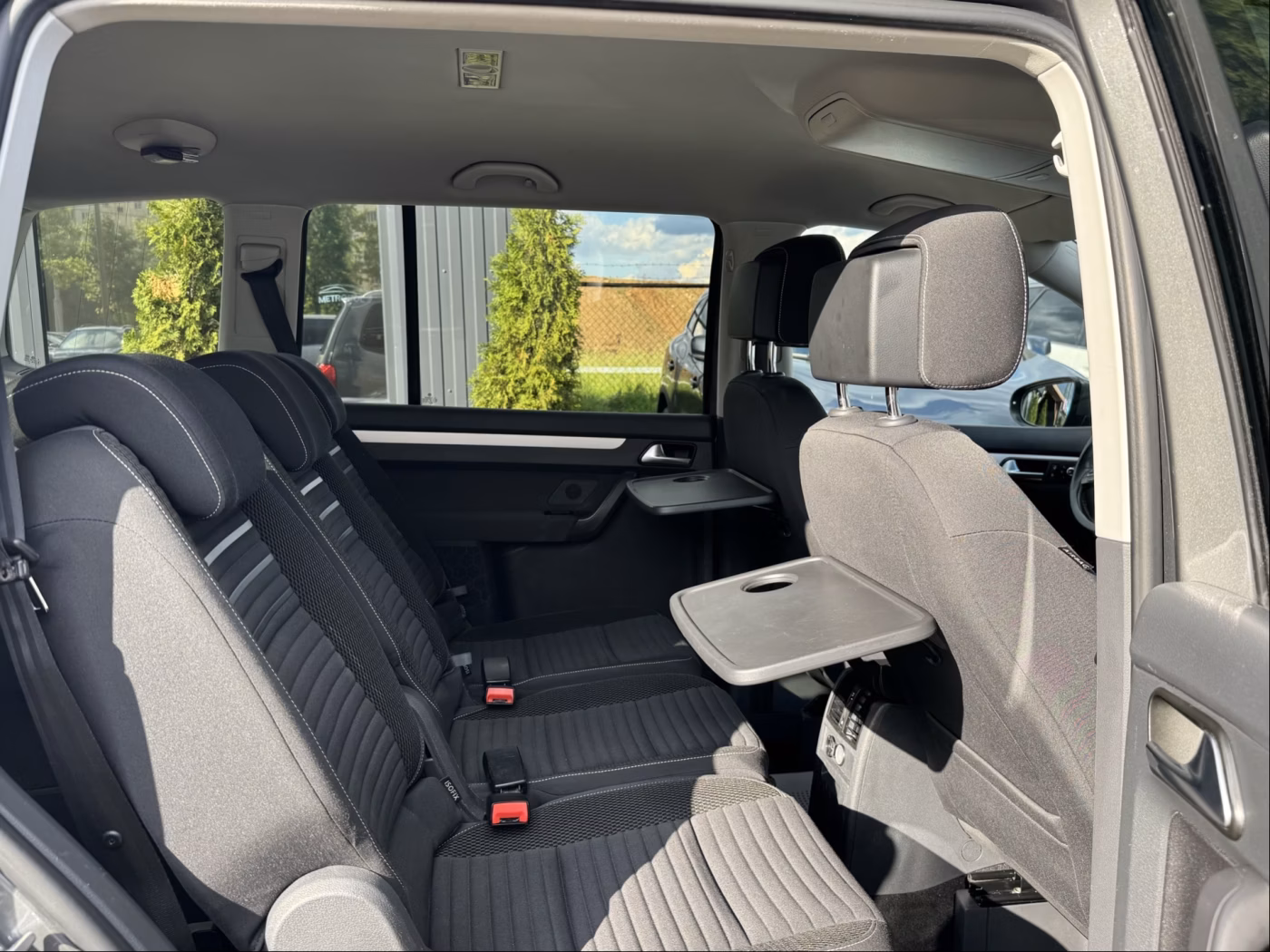 Volkswagen Touran фото 17