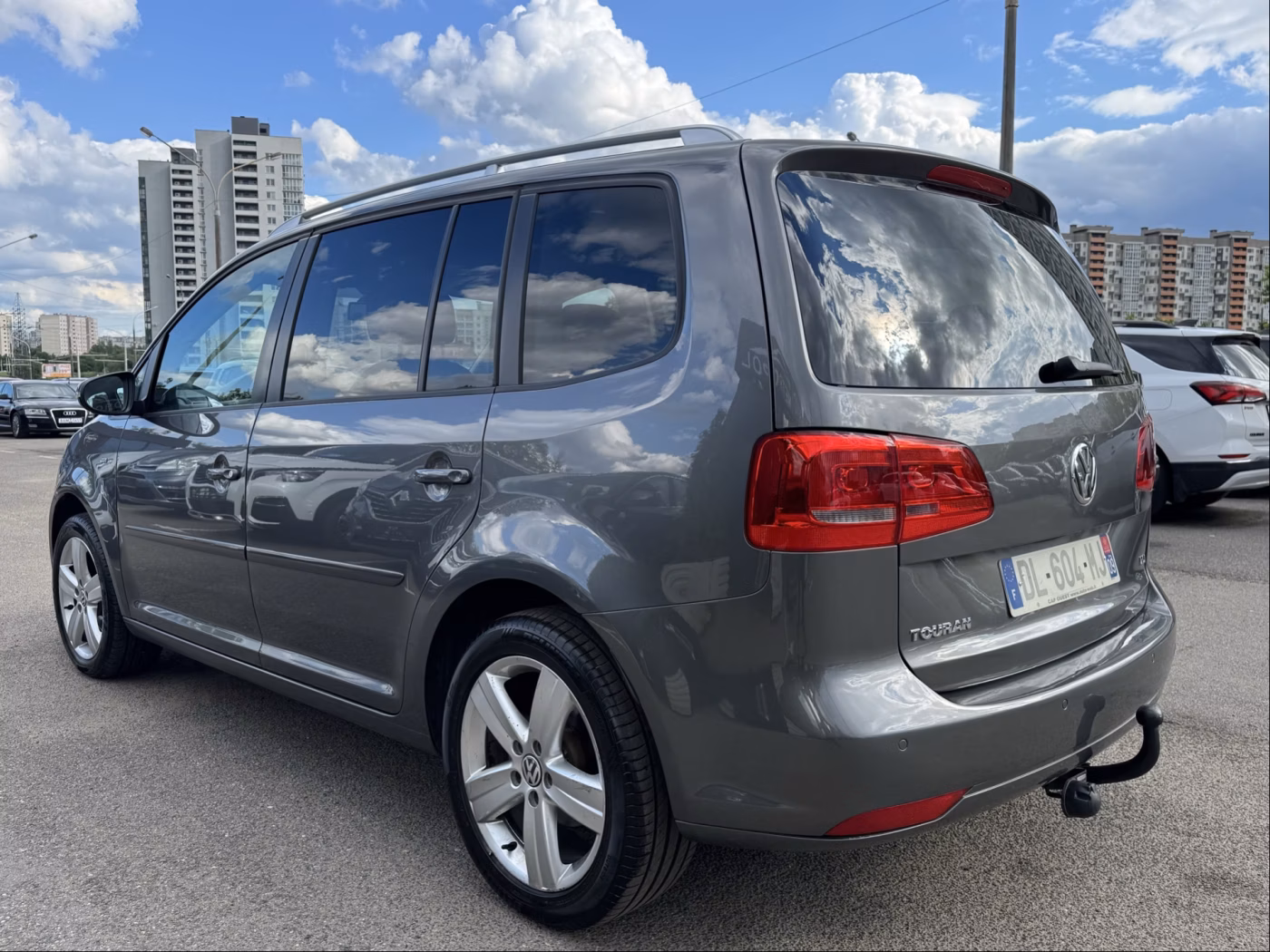 Volkswagen Touran фото 5