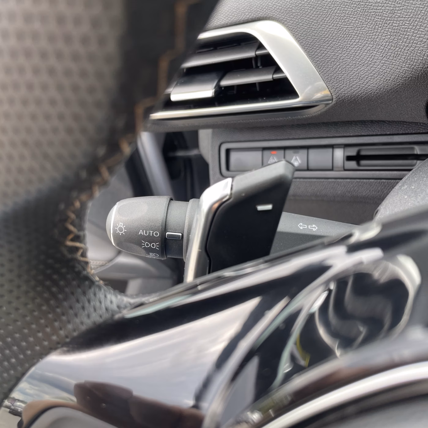 Peugeot 3008 фото 20