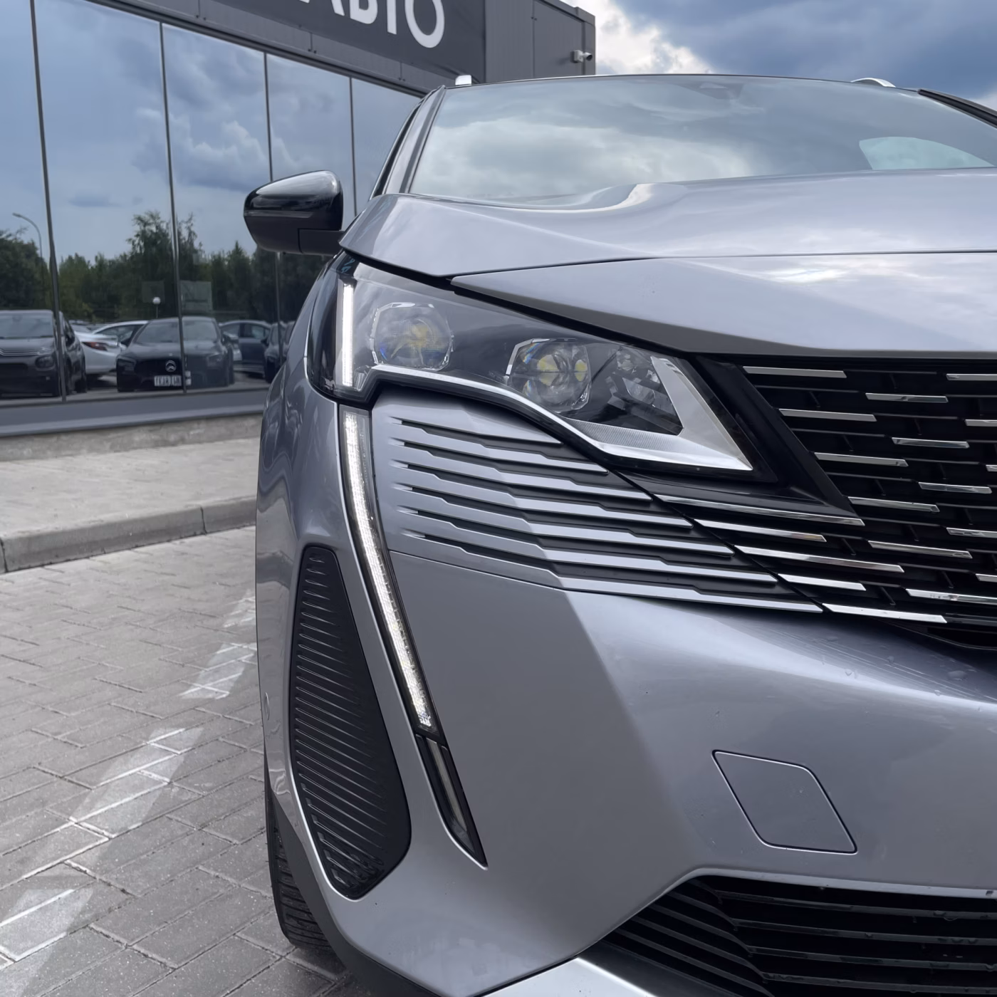 Peugeot 3008 фото 12