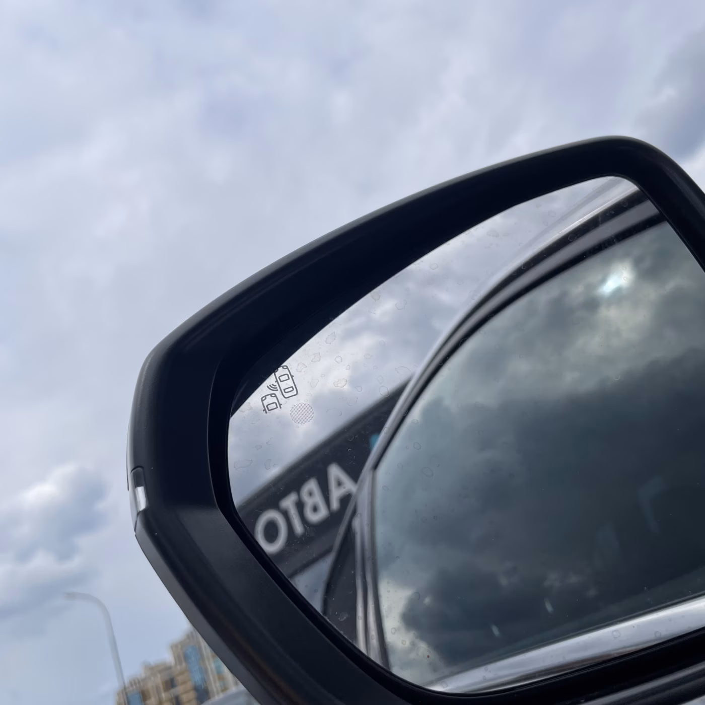 Peugeot 3008 фото 10