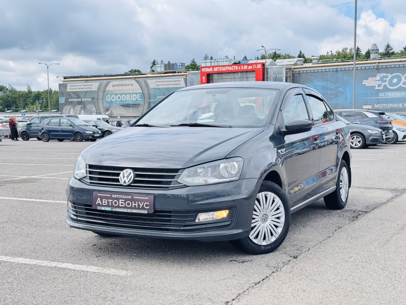 Volkswagen Polo Sedan