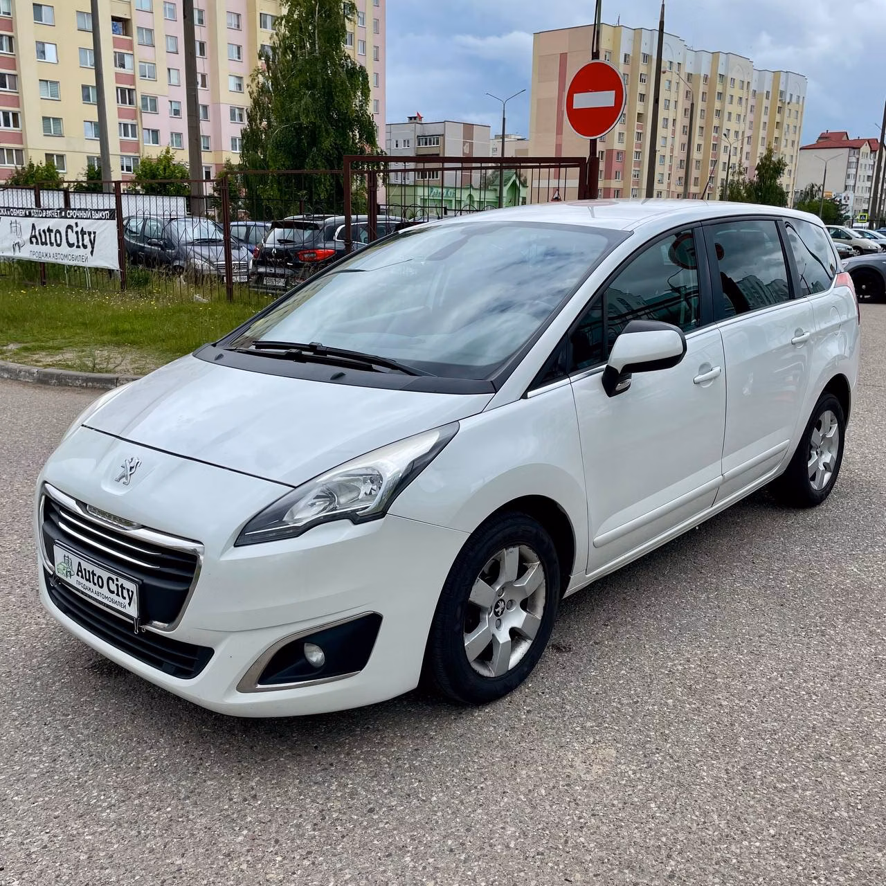 Peugeot 5008