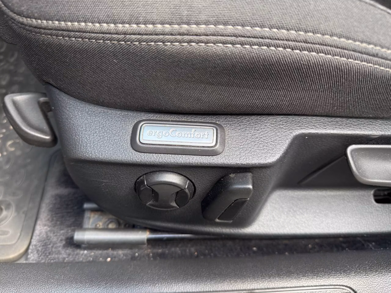 Volkswagen Passat фото 11