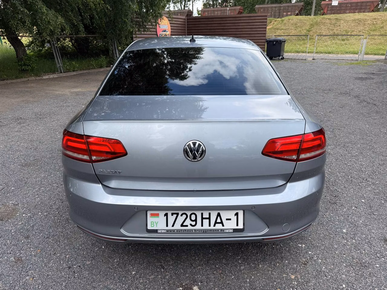 Volkswagen Passat фото 5